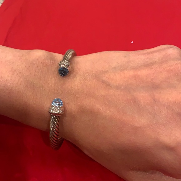 David Yurman Cable Bracelet with Diamonds - Picture 5 of 6